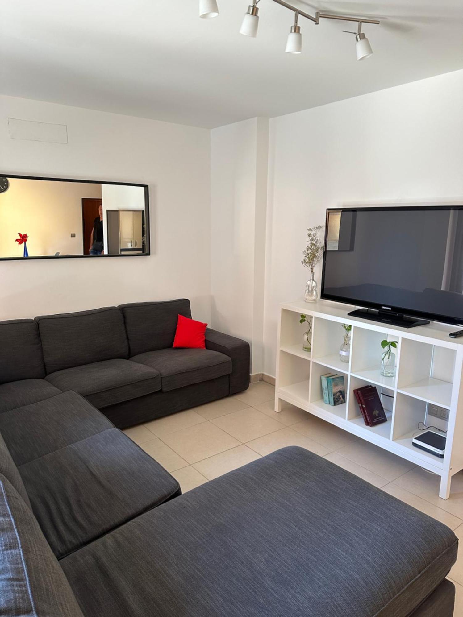 Alcala Seaside Apartment, Two Rooms, Private Parking Kültér fotó